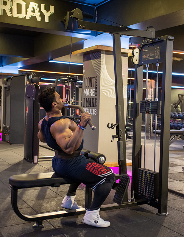 Lat_Pulldown_-_Seated_Row